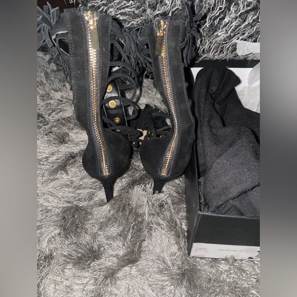 Alejandra G worn 2 times - Picture 4 of 7